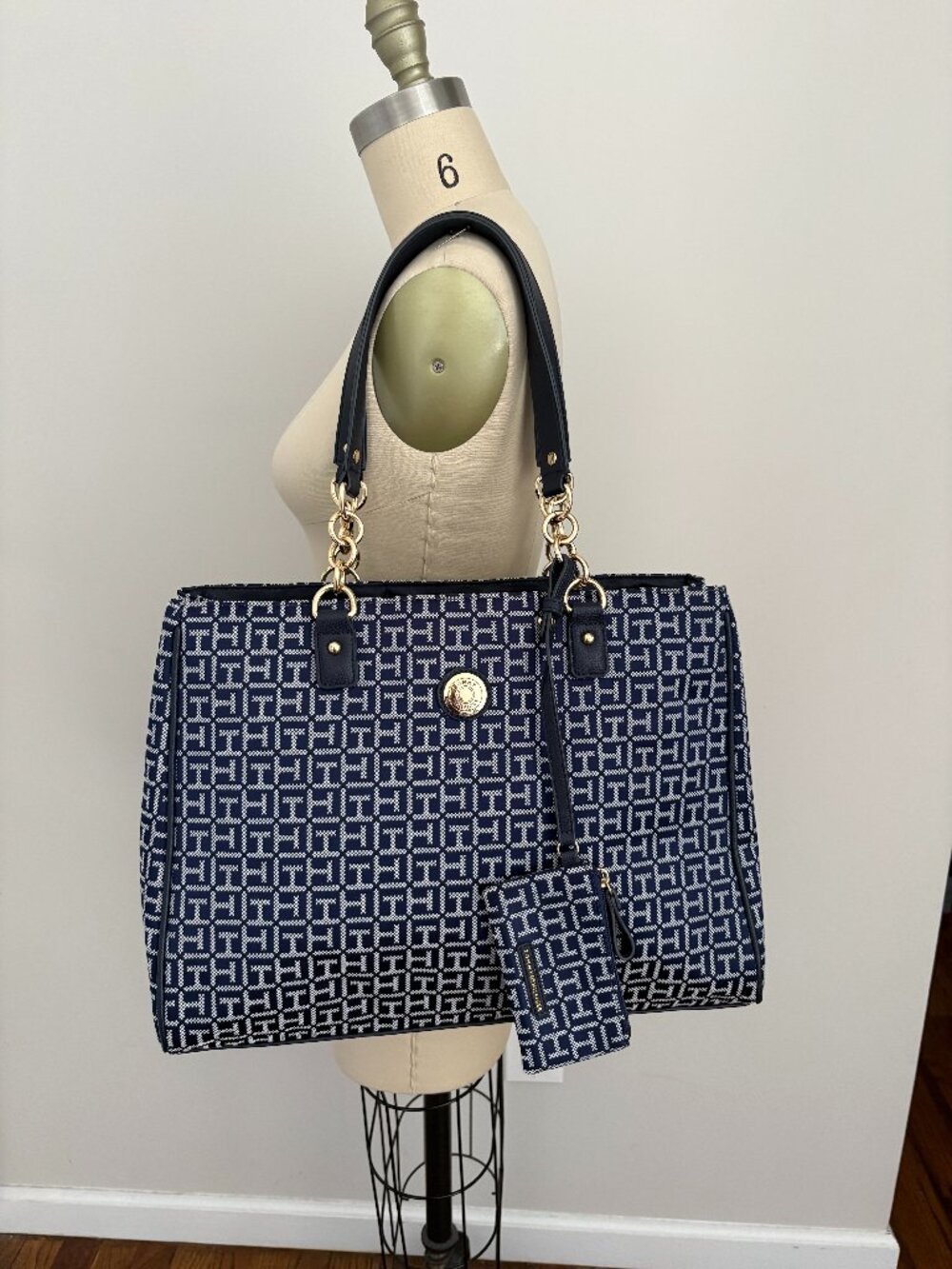 Tommy Hilfiger TH Logo Jacquard Purse Shoulder Bag & Pouch Navy Preppy Coastal